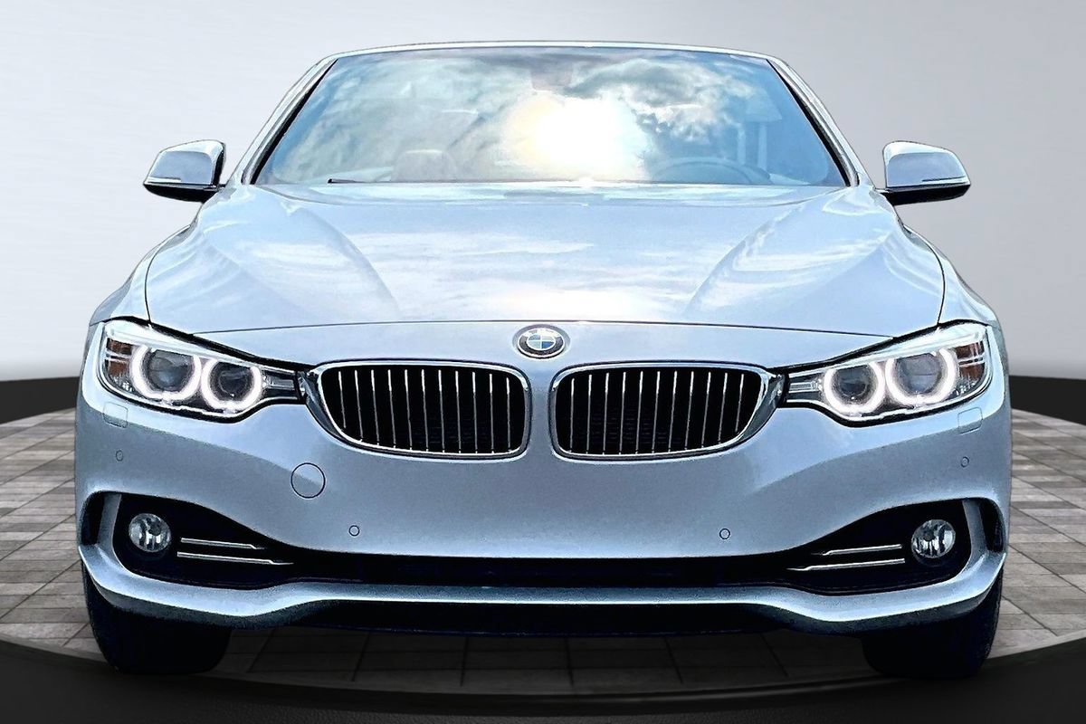 Used 2016 BMW 428i xDrive Convertible AWD/4WD image 2