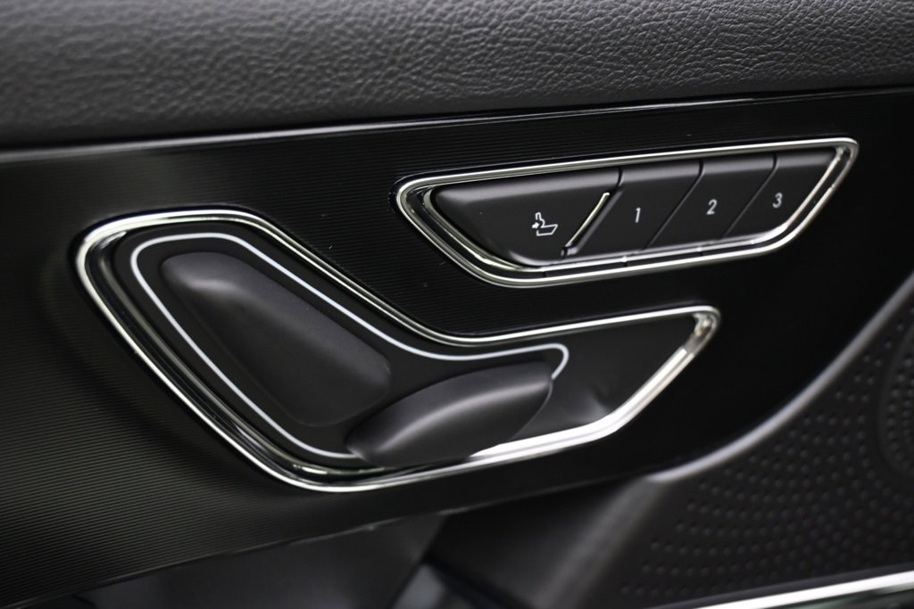 New 2026 Lincoln Corsair Reserve w/ Jet Appearance Package image 14
