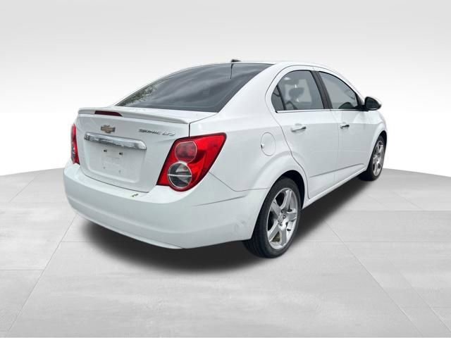 Used 2013 Chevrolet Sonic LTZ image 7