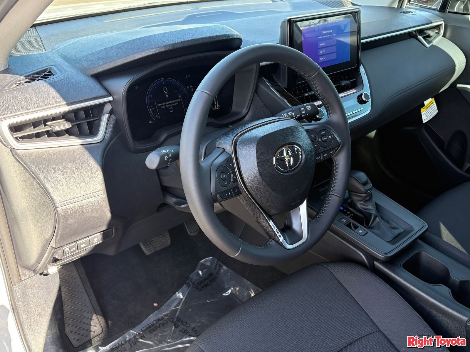 New 2026 Toyota Corolla Cross LE FWD image 18