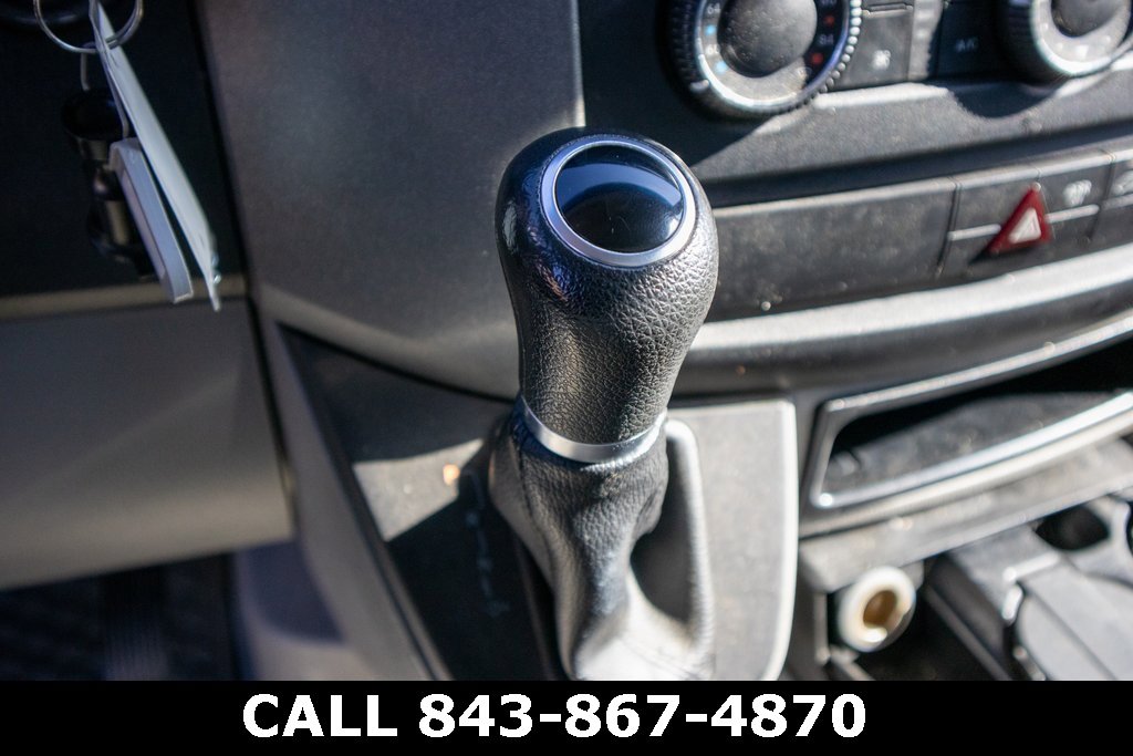 Used 2015 Freightliner Sprinter 3500 image 20