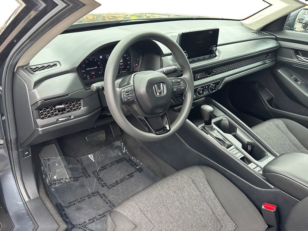 Used 2025 Honda Accord LX image 20