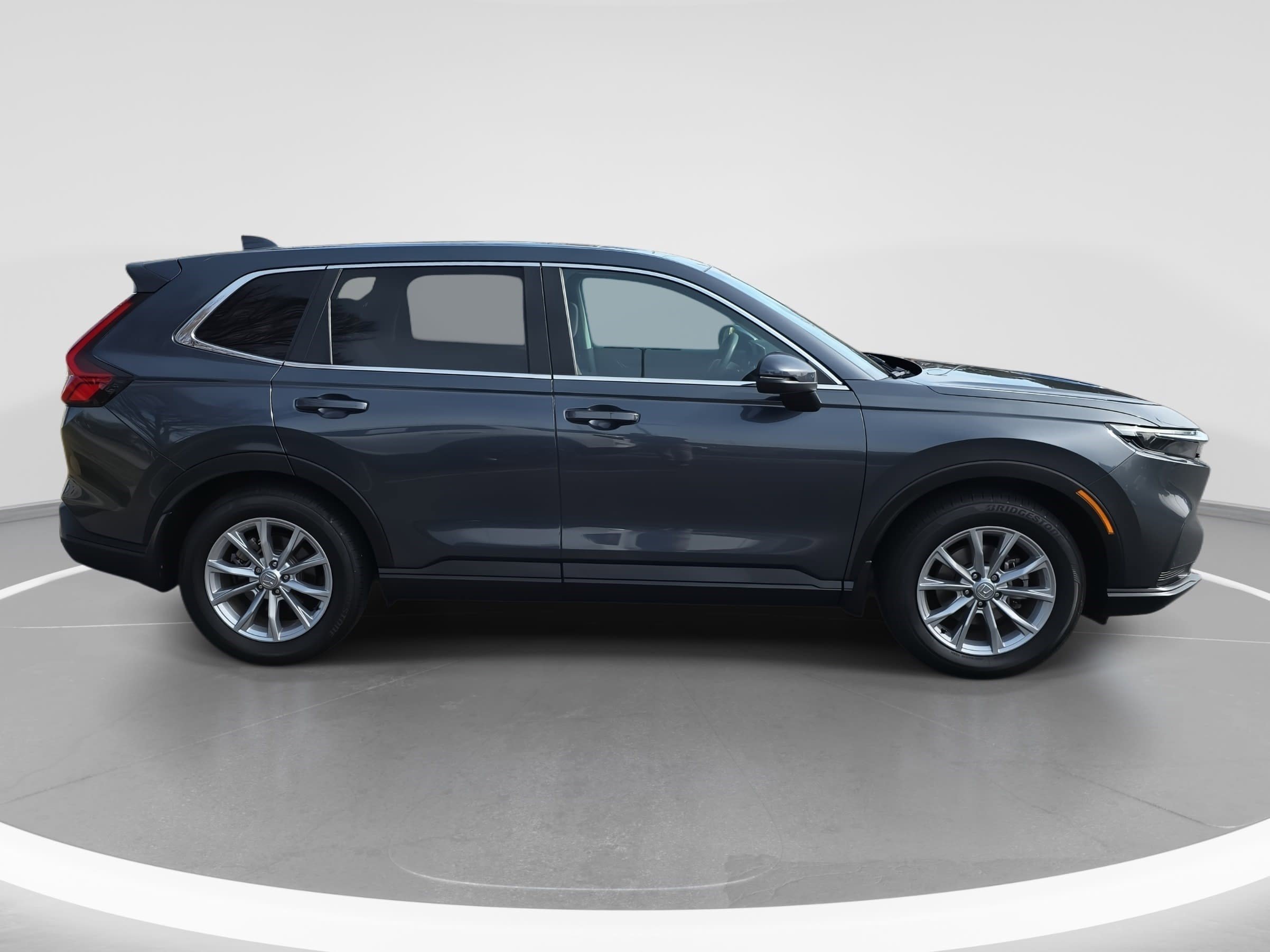 Used 2023 Honda CR-V EX image 4