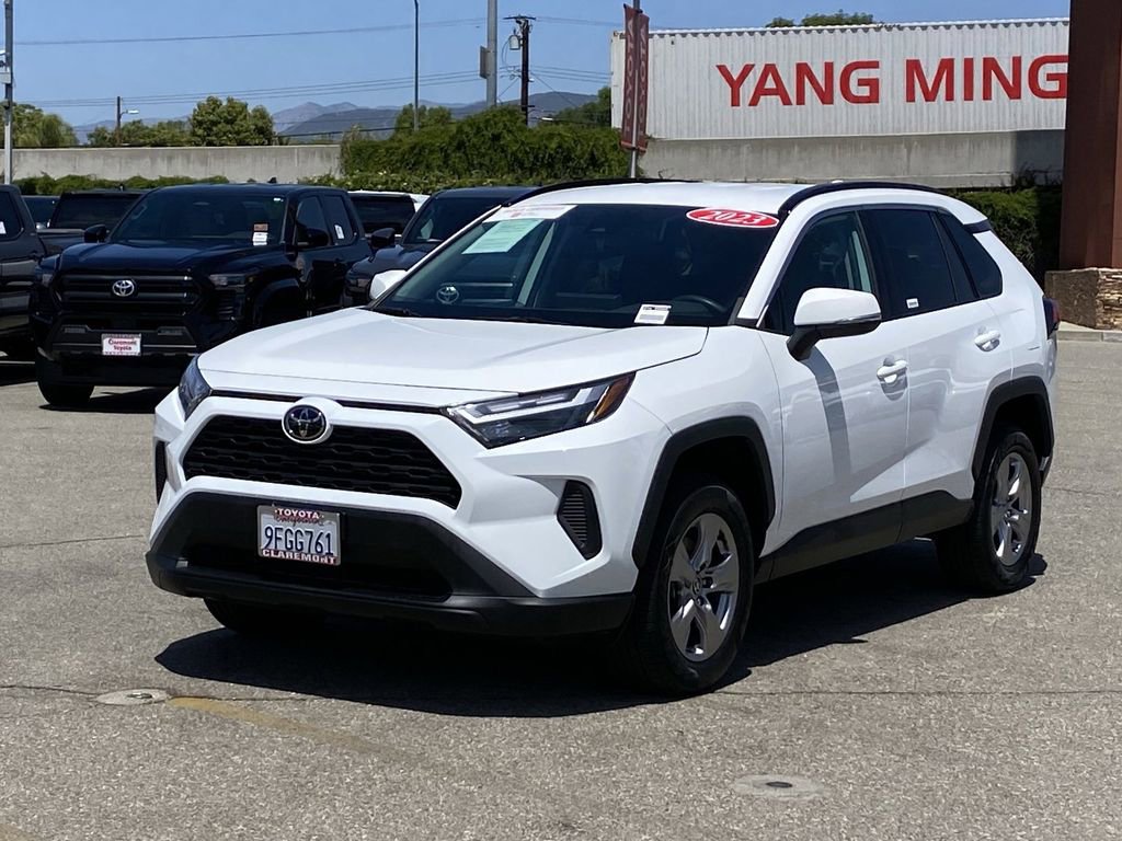 Certified 2023 Toyota RAV4 XLE AWD/4WD image 38