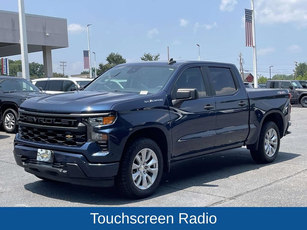 Used 2022 Chevrolet Silverado 1500 Custom AWD/4WD image 4