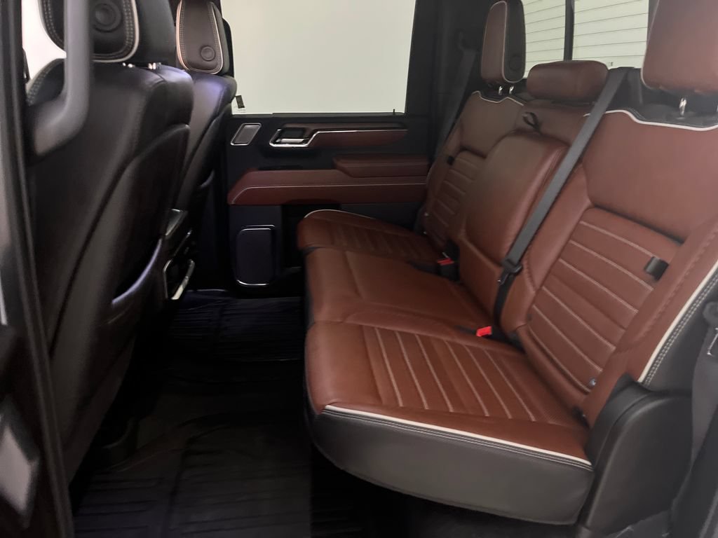 Used 2024 GMC Sierra 2500 Denali Ultimate AWD/4WD image 14