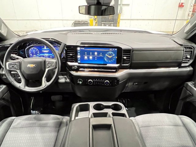 Used 2022 Chevrolet Silverado 1500 LT AWD/4WD image 23