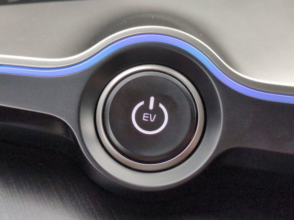 New 2025 Kia Niro EX image 28