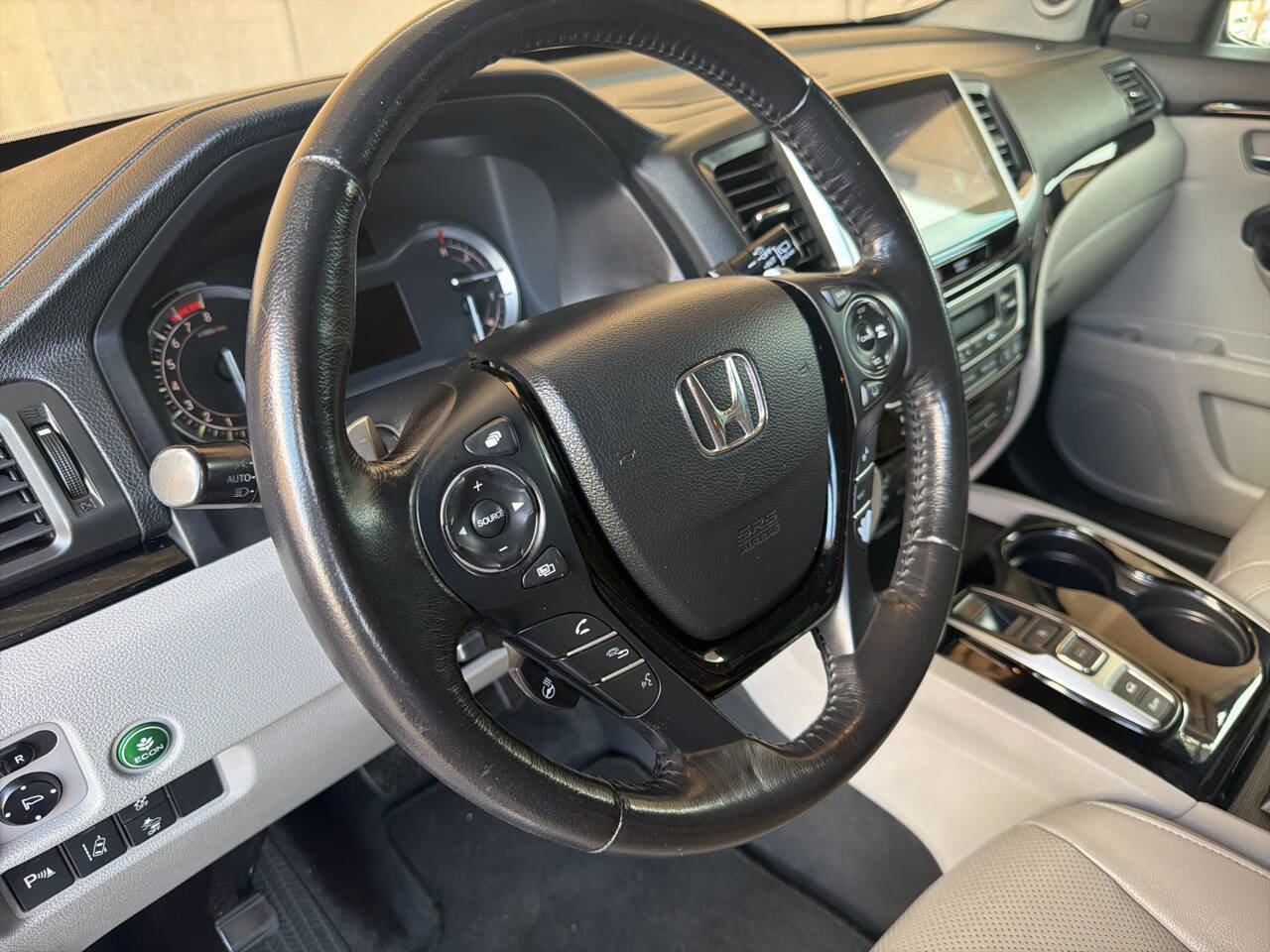 Used 2018 Honda Pilot Elite image 13