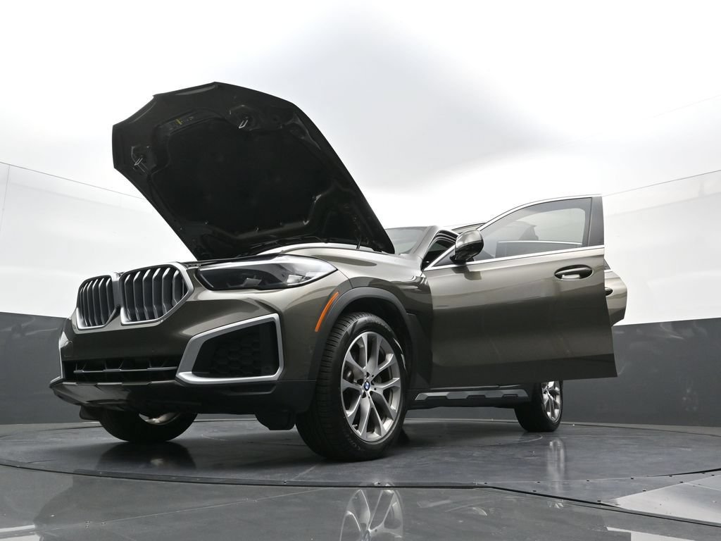 Used 2023 BMW X6 xDrive40i w/ Premium Package AWD/4WD image 39