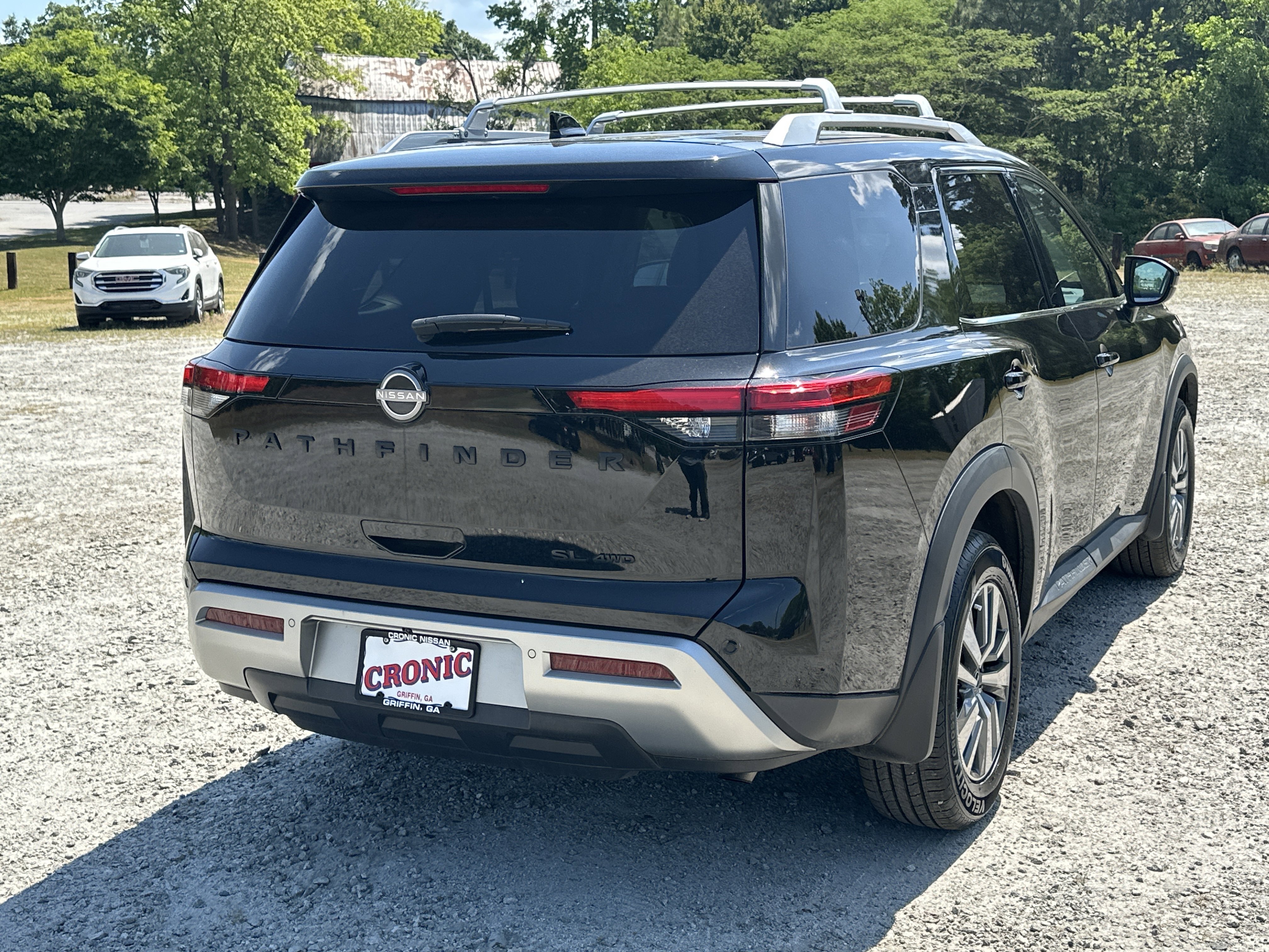 Used 2023 Nissan Pathfinder SL w/ Lighting Package (N92) AWD/4WD image 5