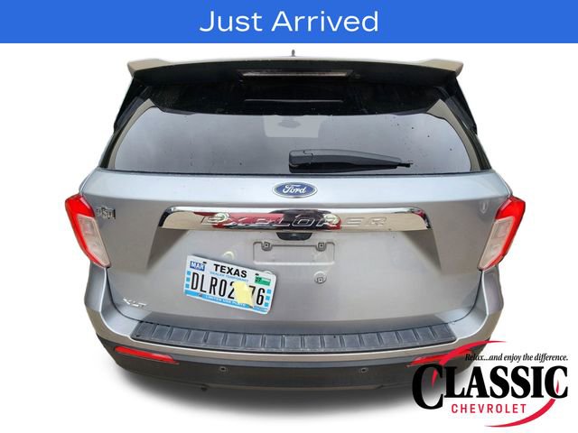 Used 2023 Ford Explorer XLT image 7