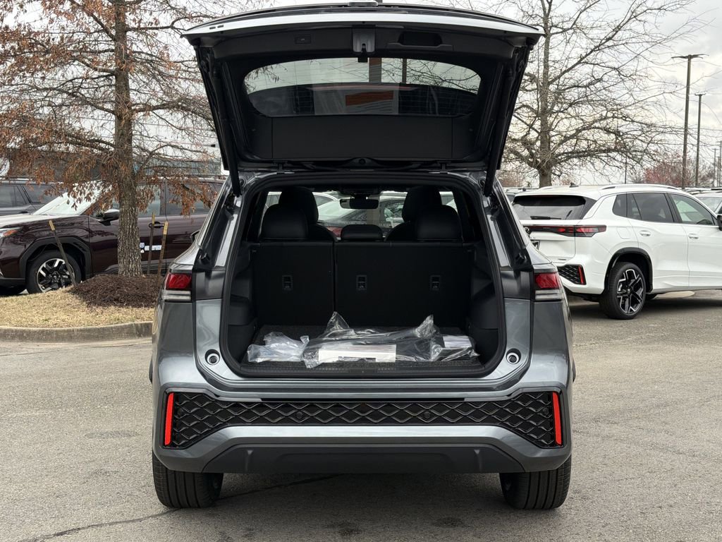 New 2026 Volkswagen Tiguan SE R-Line image 15