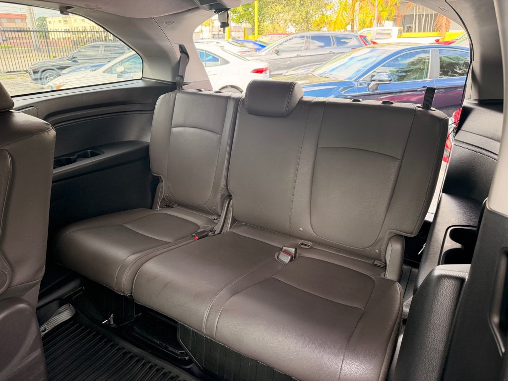 Used 2019 Honda Odyssey EX-L image 18