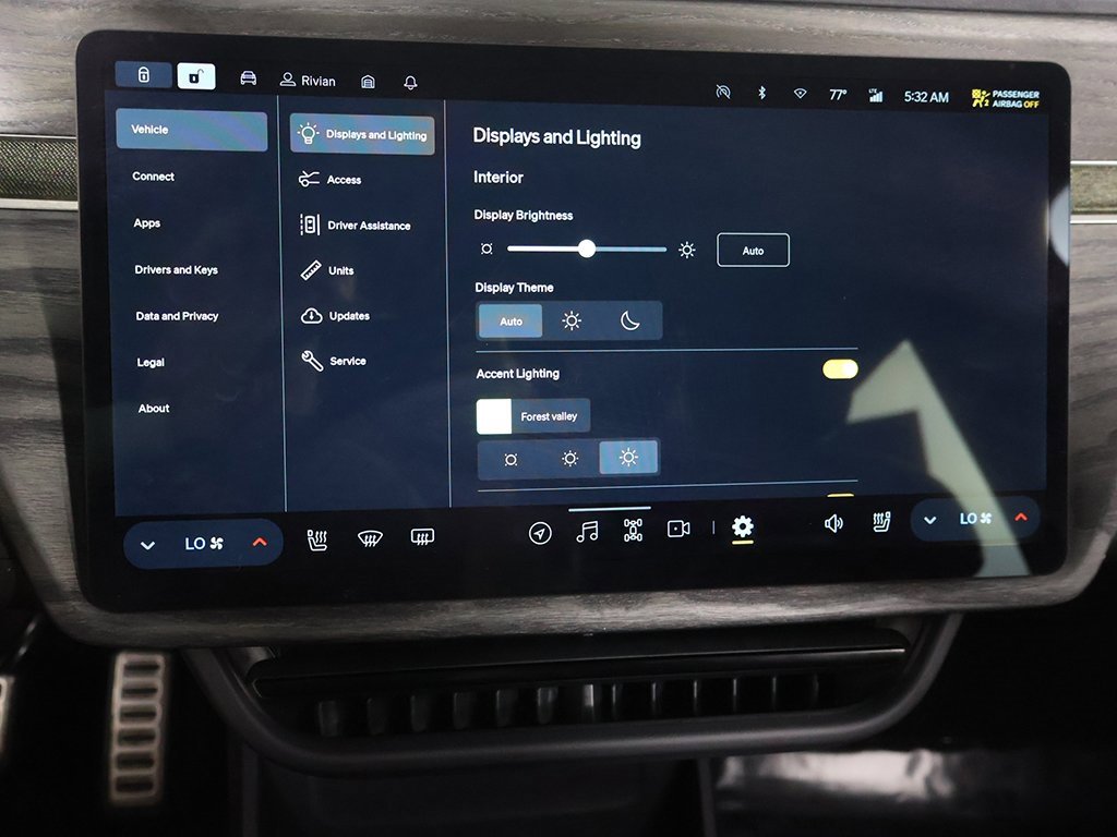 Used 2022 Rivian R1T Adventure image 46