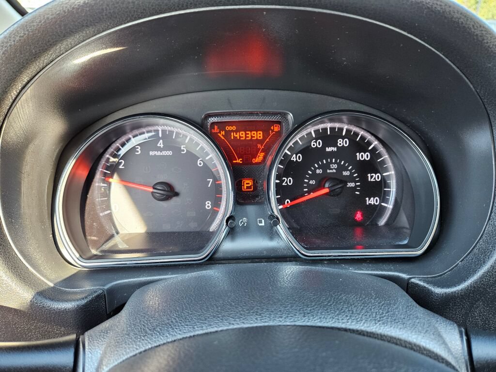Used 2014 Nissan Versa Note SV FWD image 20