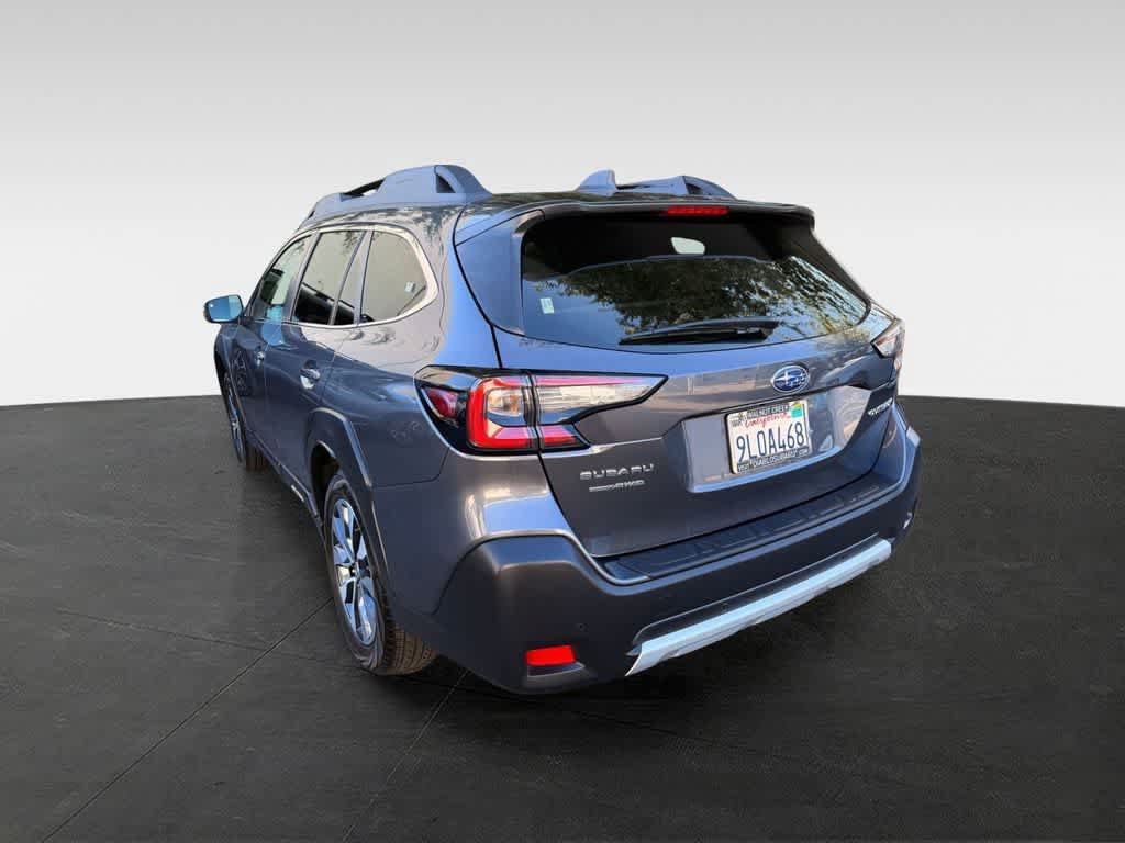 Certified 2024 Subaru Outback Limited AWD/4WD image 4