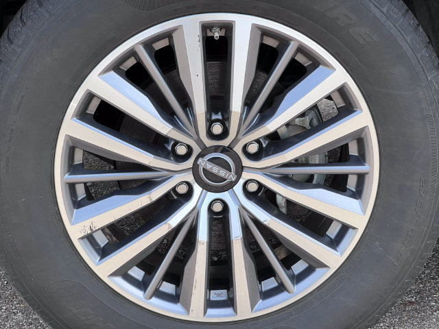 Used 2024 Nissan Armada SL w/ Captain's Chairs Package AWD/4WD image 9