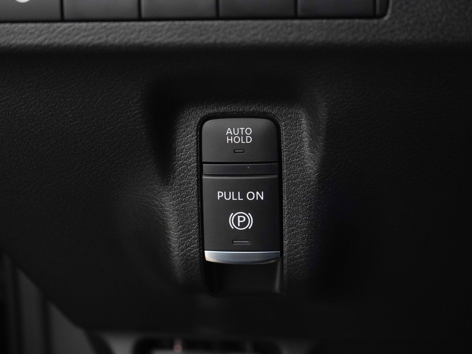 Used 2025 Nissan Murano SV image 27