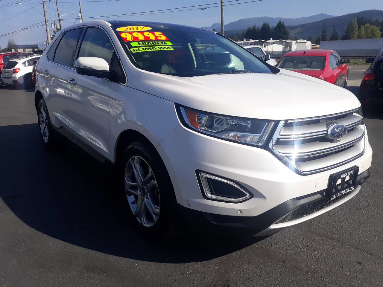 Used 2017 Ford Edge Titanium w/ Equipment Group 302A image 2