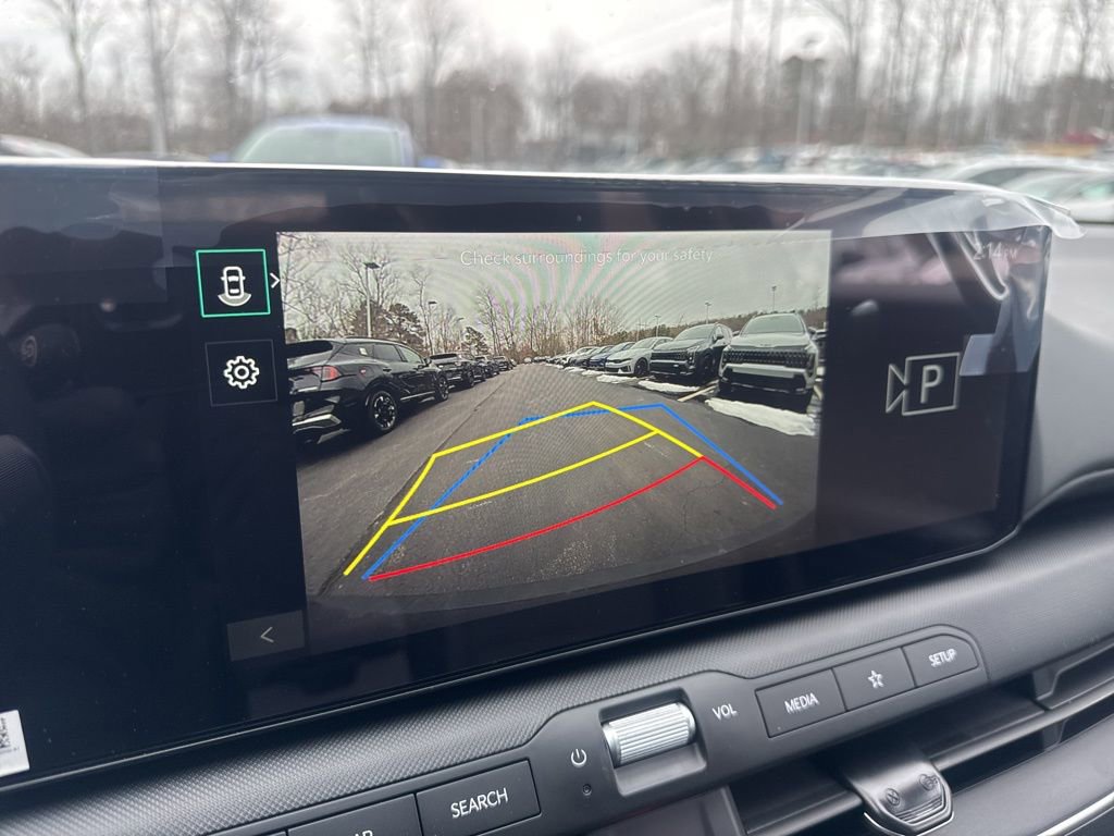 New 2025 Kia K4 LXS image 4