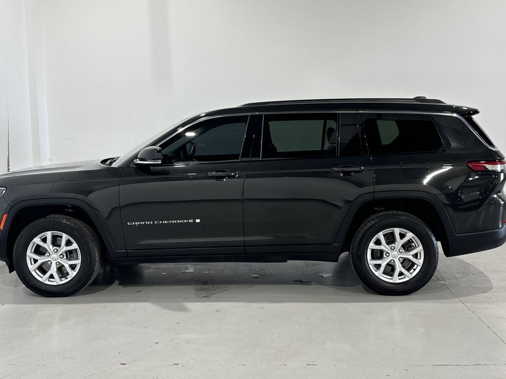 Used 2023 Jeep Grand Cherokee L Limited image 13