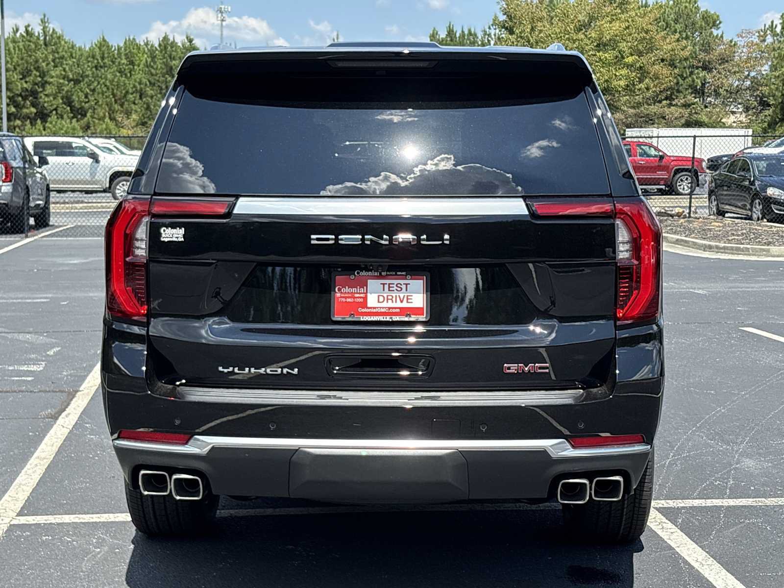 New 2026 GMC Yukon Denali w/ Sun & Power Step Package AWD/4WD image 21