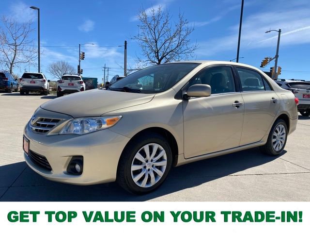 Used 2013 Toyota Corolla LE image 1