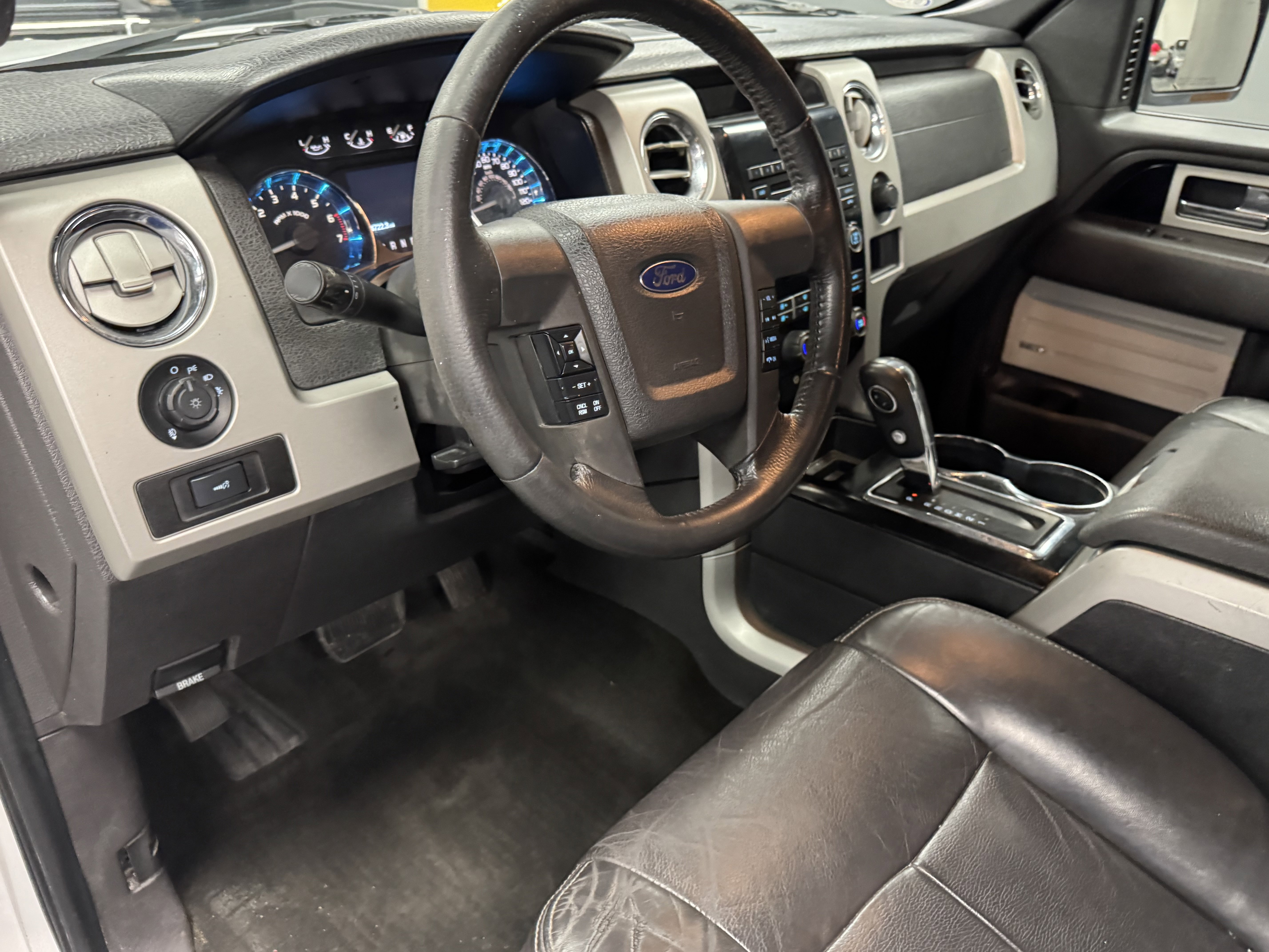Used 2011 Ford F150 FX4 w/ FX Luxury Pkg image 7