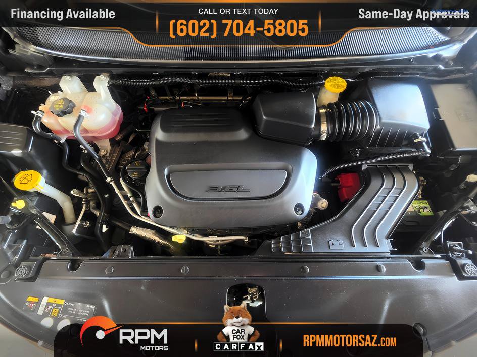 Used 2023 Chrysler Pacifica Touring-L FWD image 26