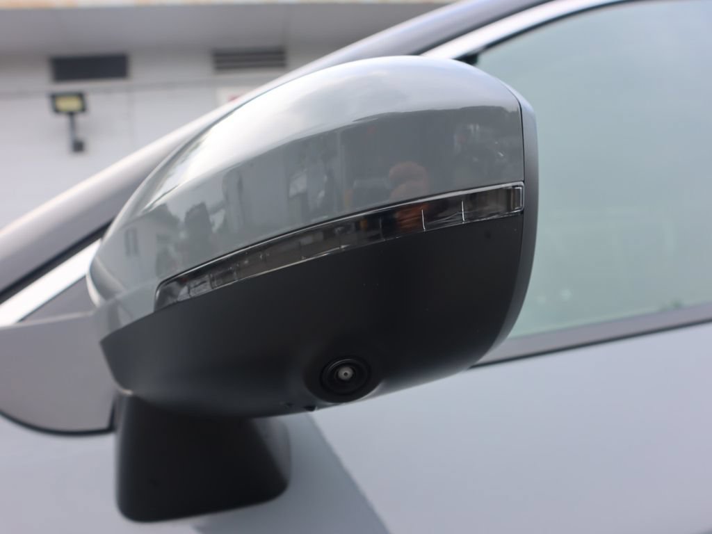 Used 2021 Nissan Rogue SL AWD/4WD image 26