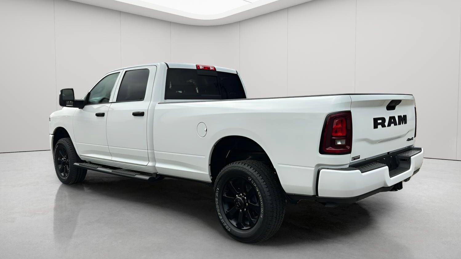 New 2026 RAM 2500 Tradesman AWD/4WD image 9