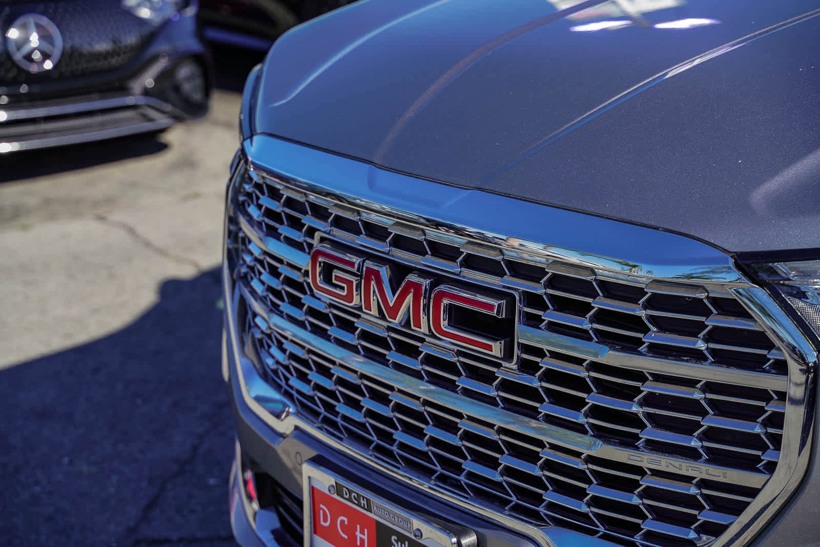 Used 2024 GMC Terrain Denali image 11