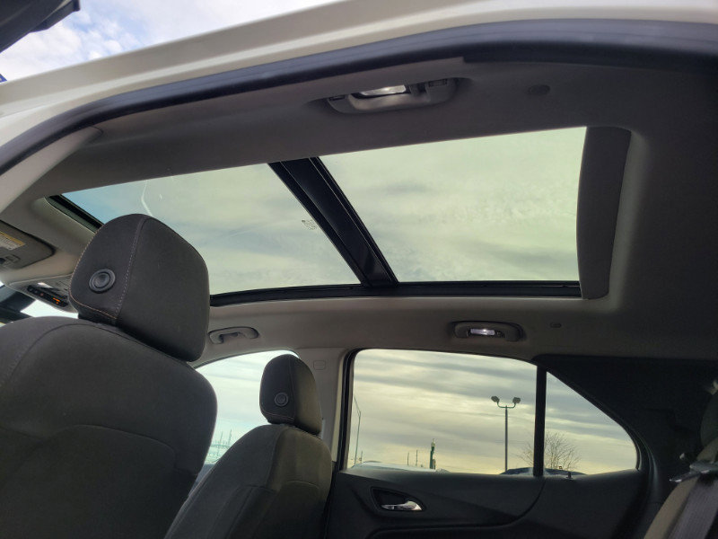 Used 2019 Chevrolet Equinox LT image 39