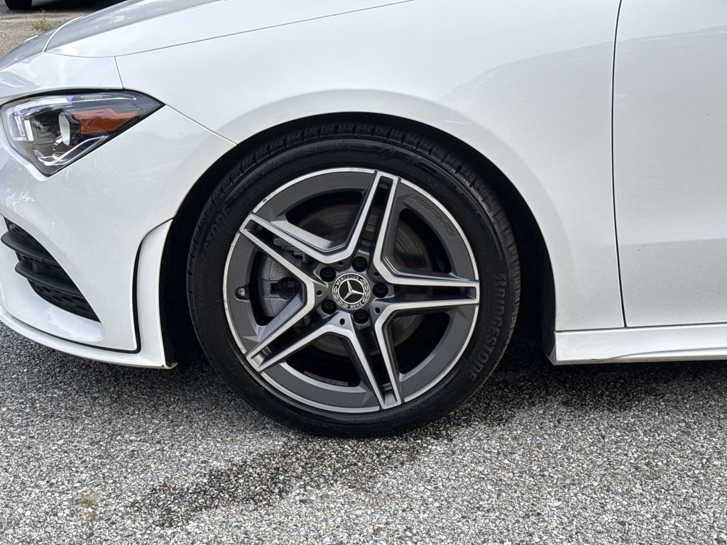 Used 2022 Mercedes-Benz CLA 250 4MATIC image 18