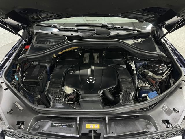 Used 2016 Mercedes-Benz GL 450 4MATIC image 28