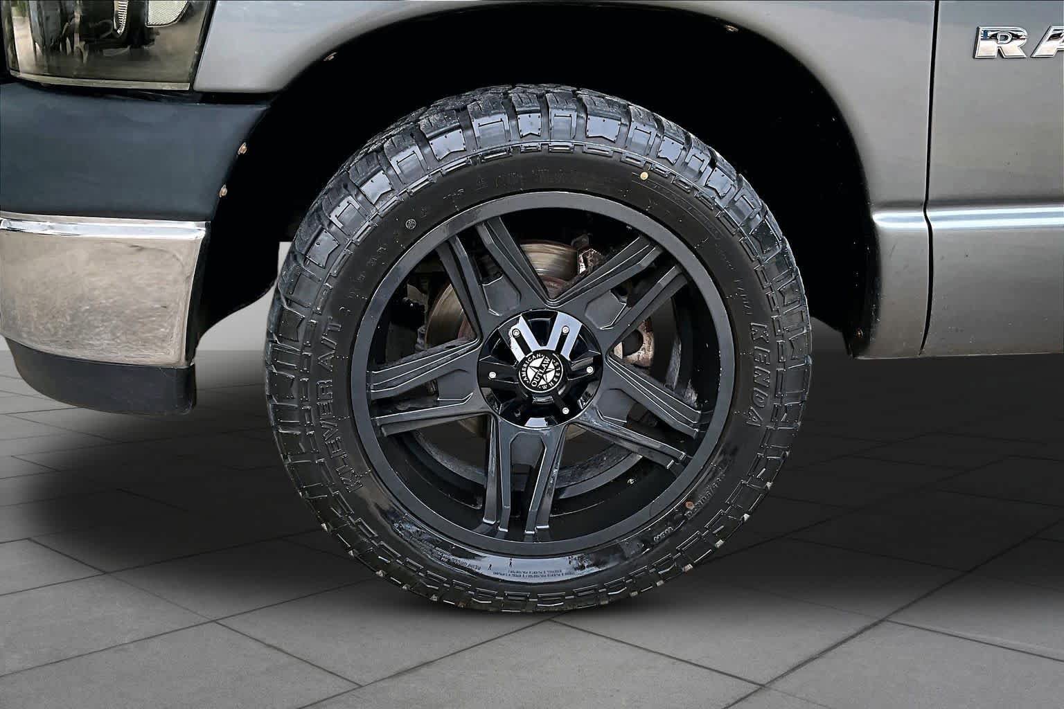Used 2008 Dodge Ram 1500 Truck ST RWD image 9