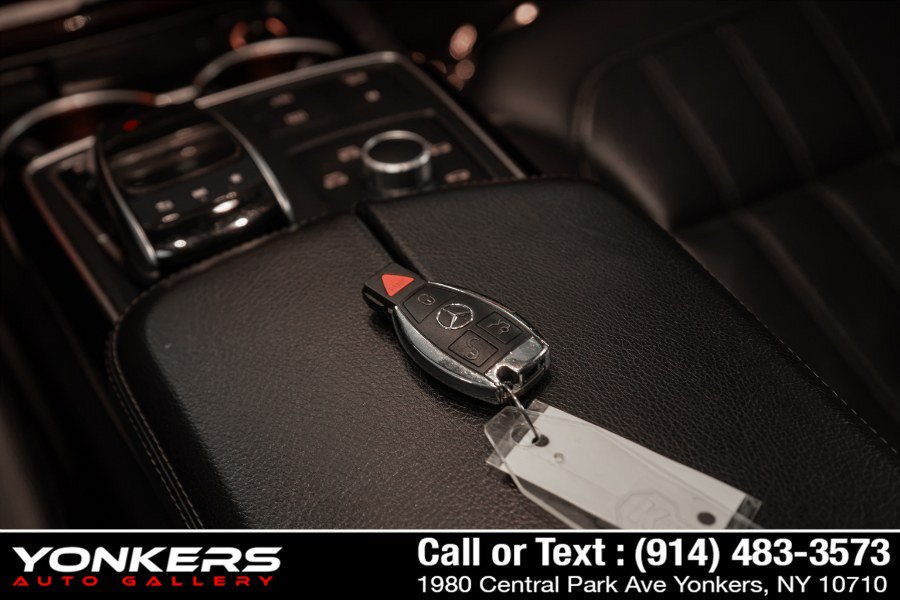 Used 2019 Mercedes-Benz GLS 450 4MATIC image 33