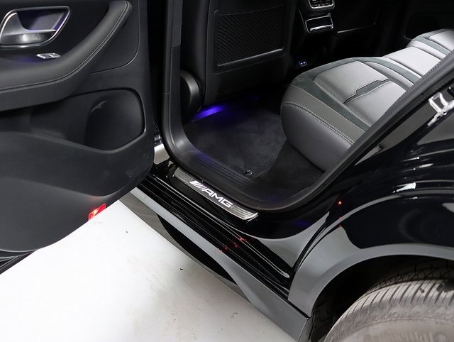 Certified 2025 Mercedes-Benz GLE 53 AMG 4MATIC image 33