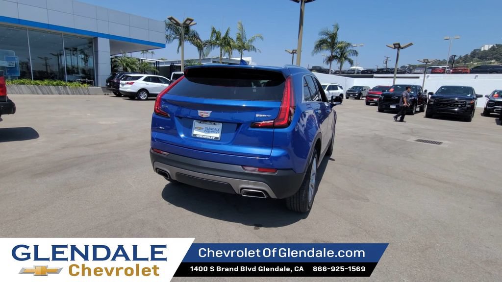 Used 2023 Cadillac XT4 Premium Luxury AWD/4WD image 7