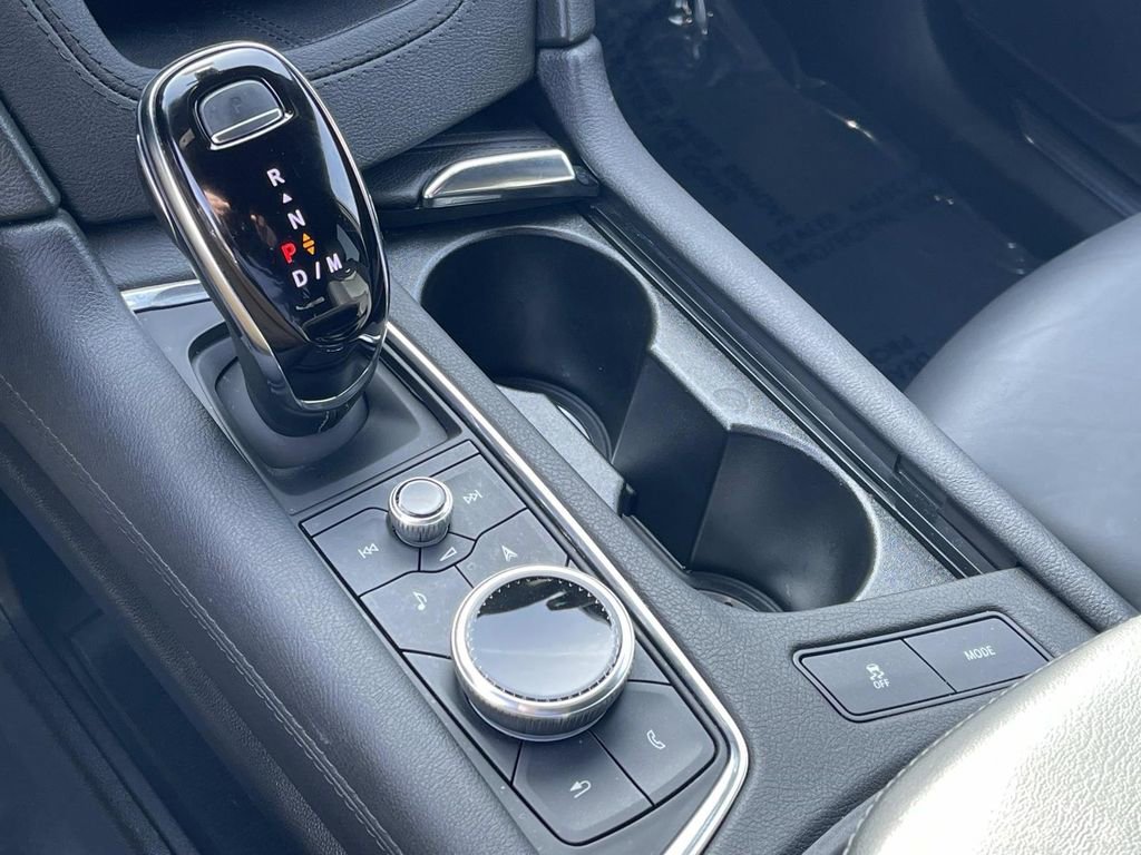 Certified 2025 Cadillac XT5 Premium Luxury image 36