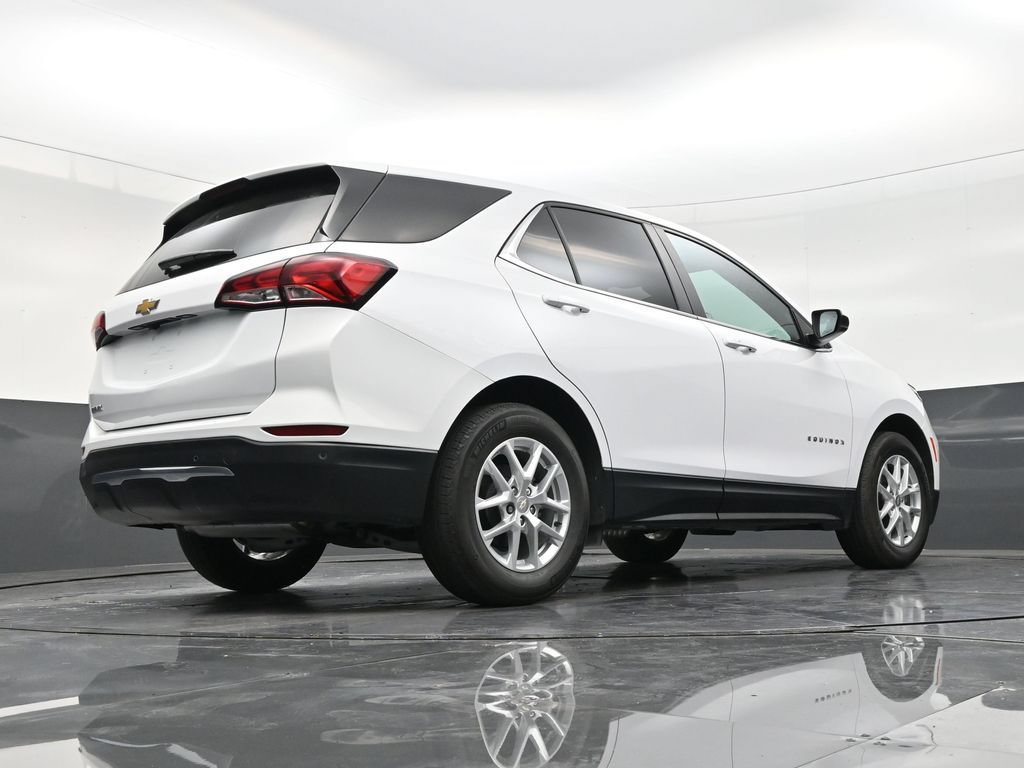Used 2021 Chevrolet Equinox LT FWD image 21