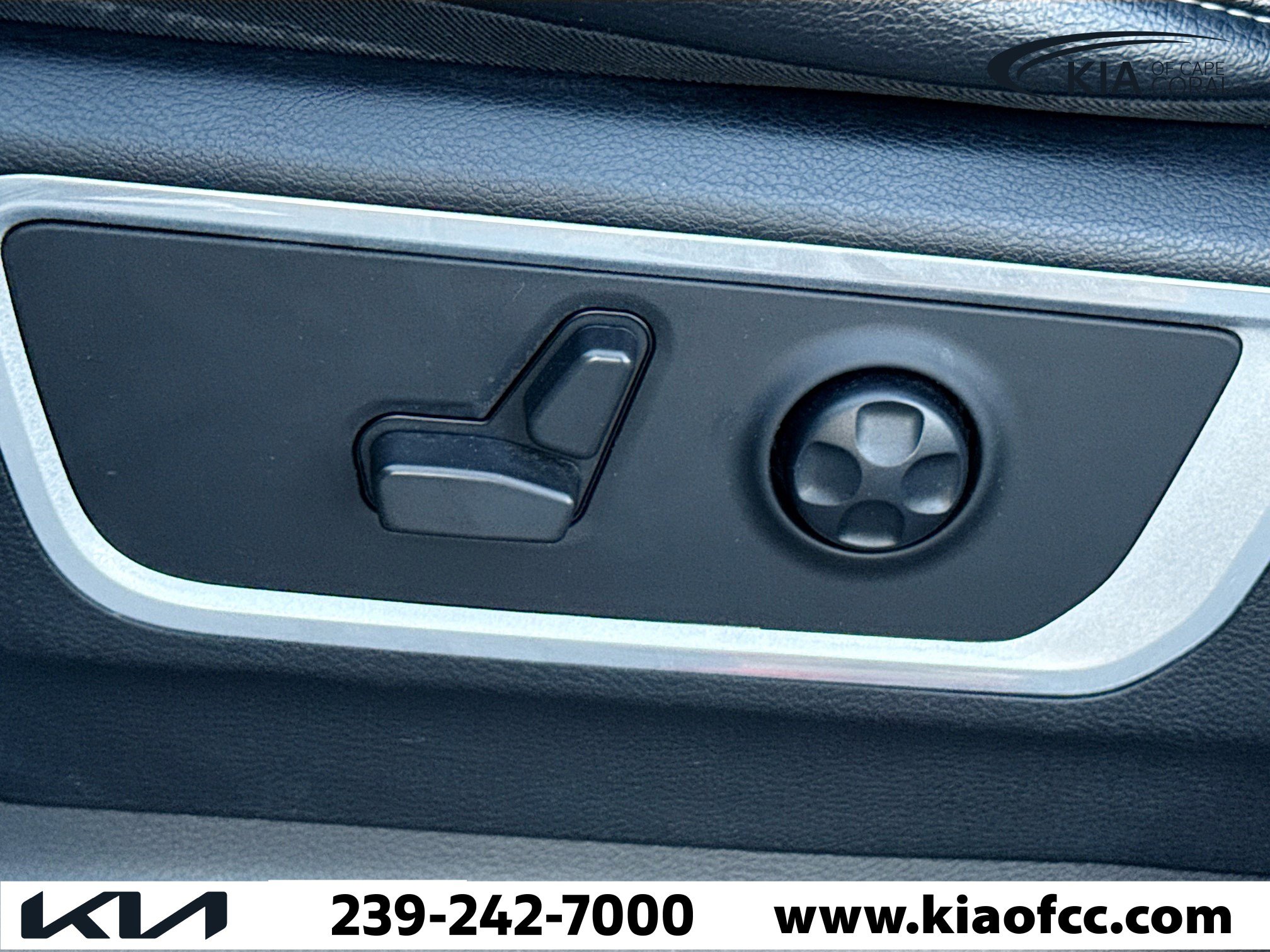 Used 2021 RAM 1500 Laramie image 23