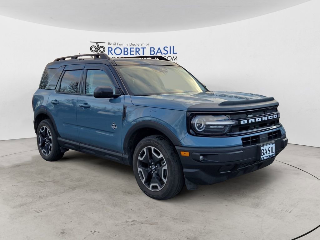 Used 2023 Ford Bronco Sport Outer Banks w/ Tech Package image 7