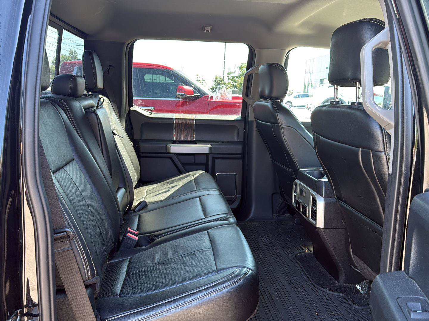 Used 2019 Ford F150 Lariat w/ Max Trailer Tow Package RWD image 11