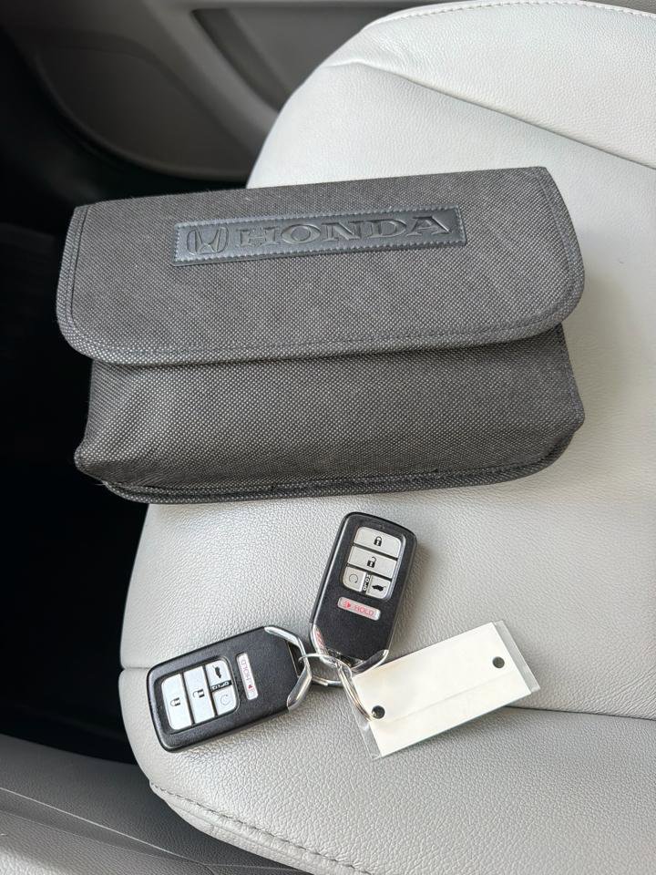 Used 2022 Honda Pilot Touring image 31