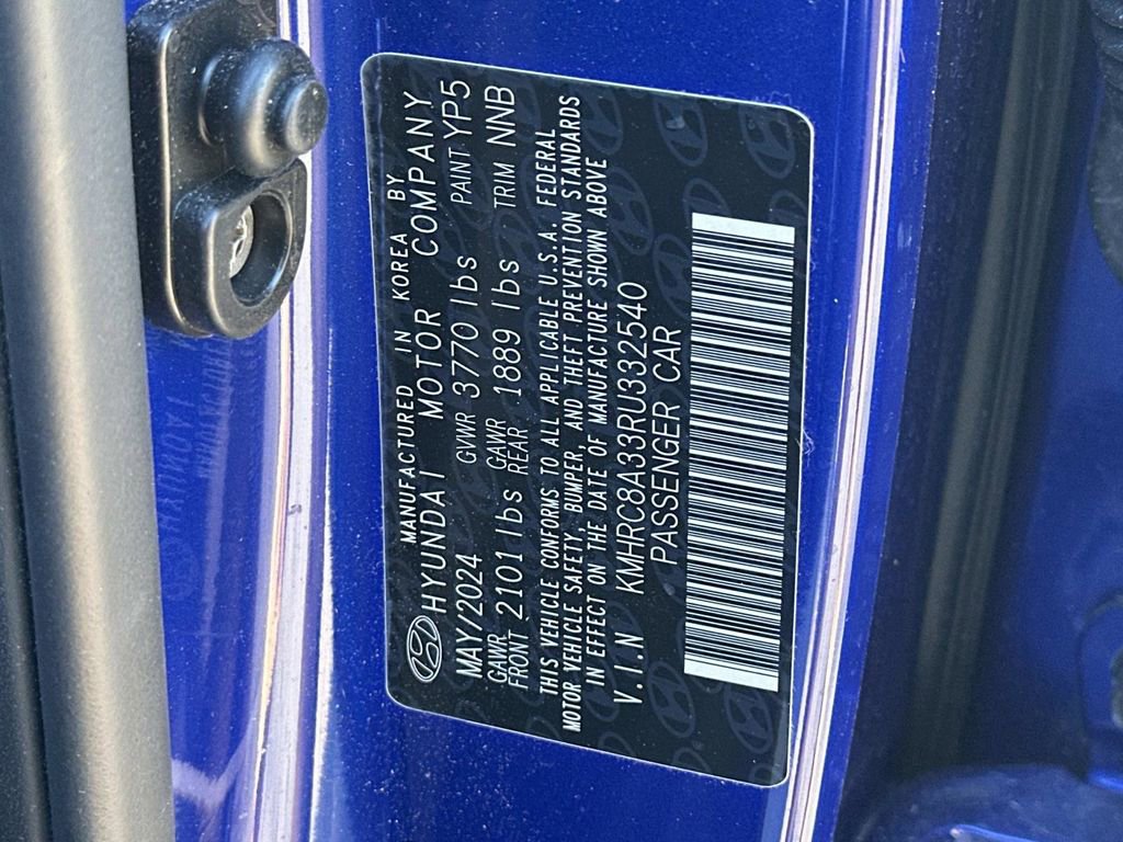 Used 2024 Hyundai Venue Limited image 31