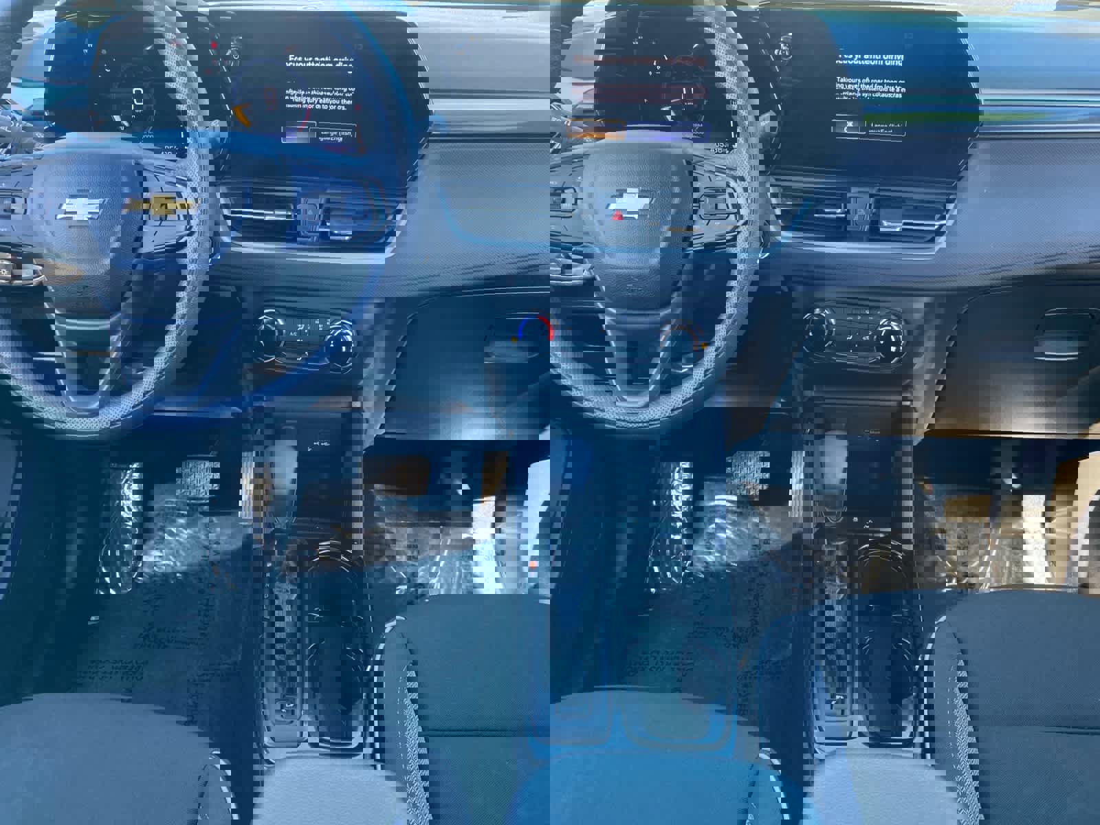 Used 2024 Chevrolet TrailBlazer LS image 11