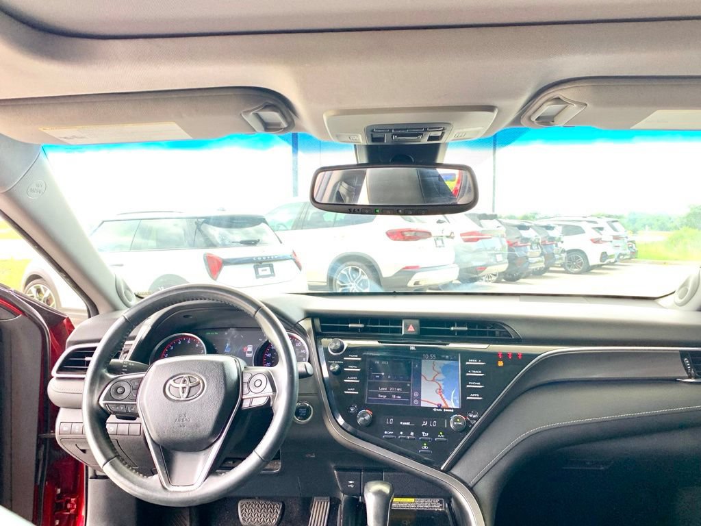 Used 2018 Toyota Camry XSE w/ Driver Assist Package FWD image 16
