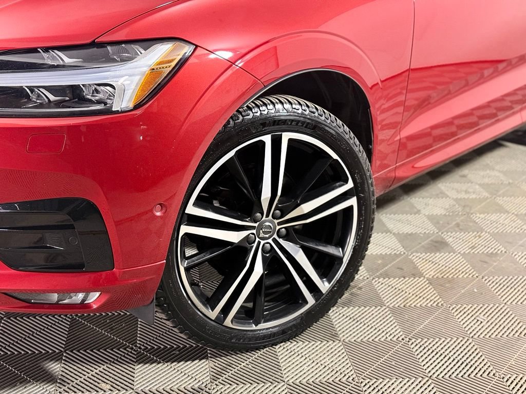 Used 2019 Volvo XC60 T5 R-Design AWD/4WD video 2
